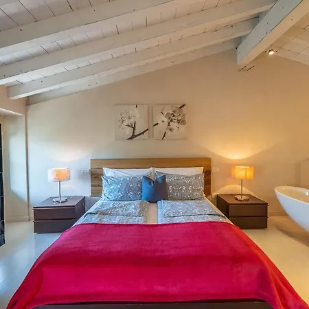 Il Piccolo Paradiso Bed & Breakfast *