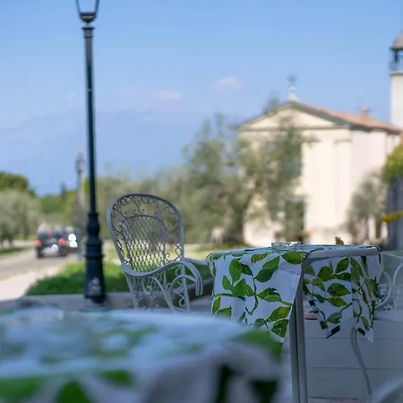 Nocleg ze śniadaniem Romantic Il Piccolo Paradiso *