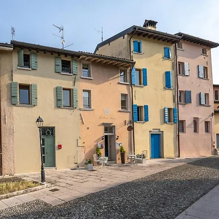 Romantic Il Piccolo Paradiso