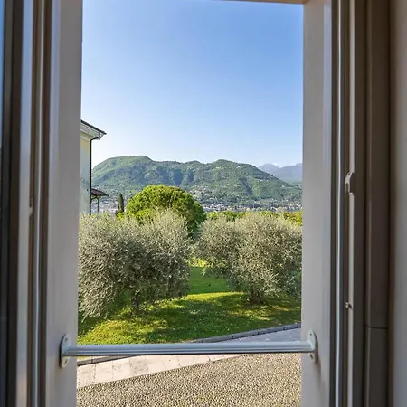 Romantic Il Piccolo Paradiso Bed & Breakfast