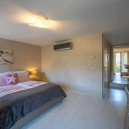 Romantic Il Piccolo Paradiso Bed & Breakfast *